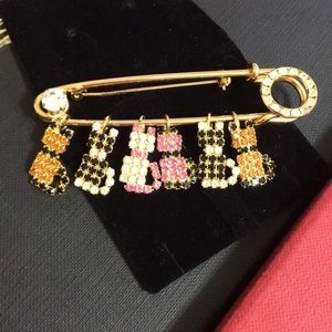 🖤NEW💕Crystal cat safety pin or brooch